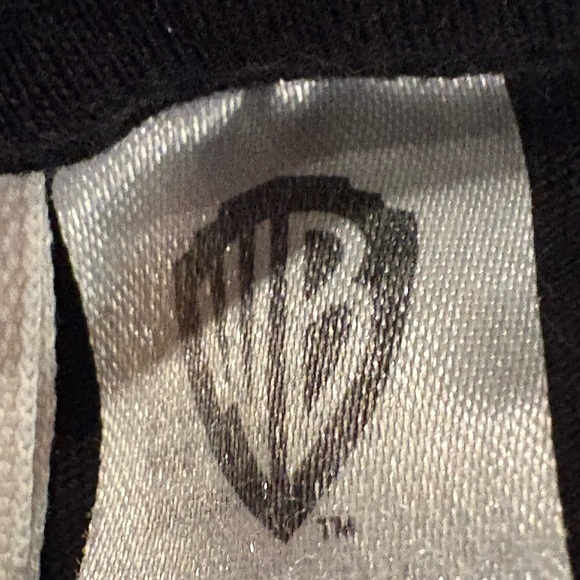 FRIENDS H&M WB T-shirt Size M TV Show Series Authentic Licensed WB Black Tee - Picture 4 of 9